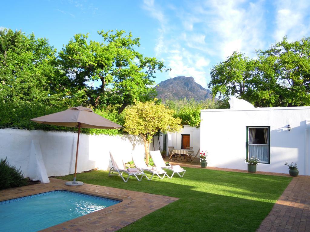 Avenues Guest House Stellenbosch Exterior photo